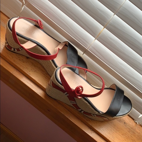 Gucci Espadrilles - Picture 2 of 3